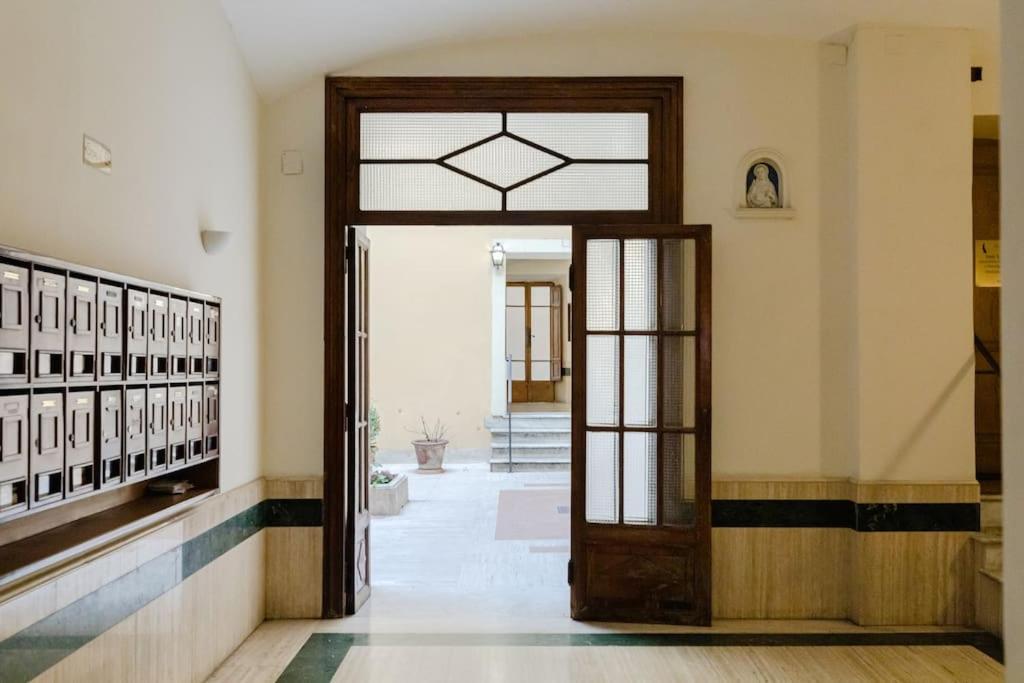 Elegant Apartment Via Veneto By Varental Rome Exterior photo